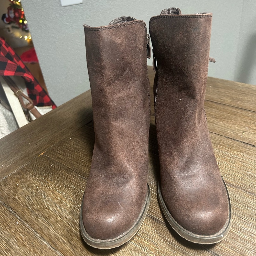 Altar’d State Fritzi Brown Boots size 10 - Picture 6 of 11